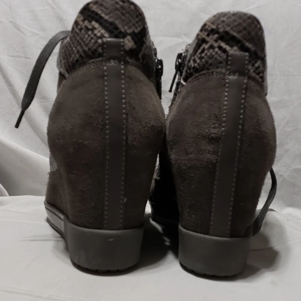 Geox grey platform suede snakeskin print sneakers